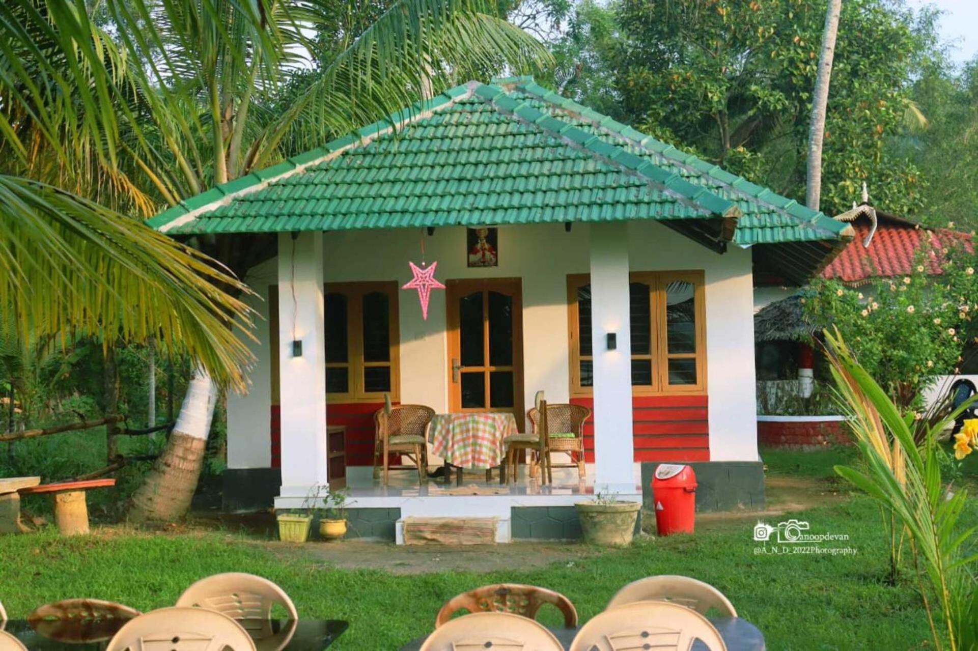 Lake Homes Varkala Exterior photo
