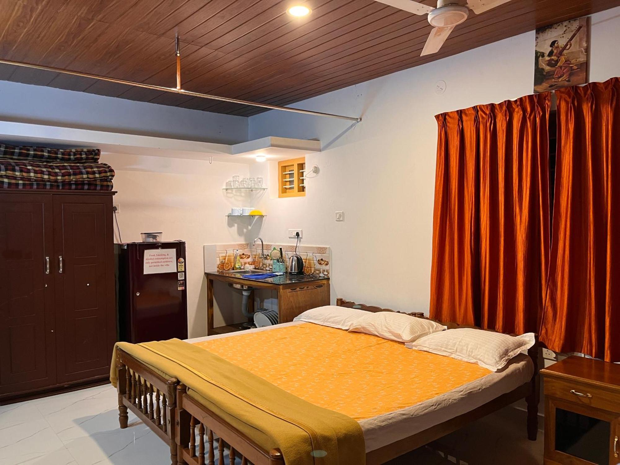 Lake Homes Varkala Exterior photo